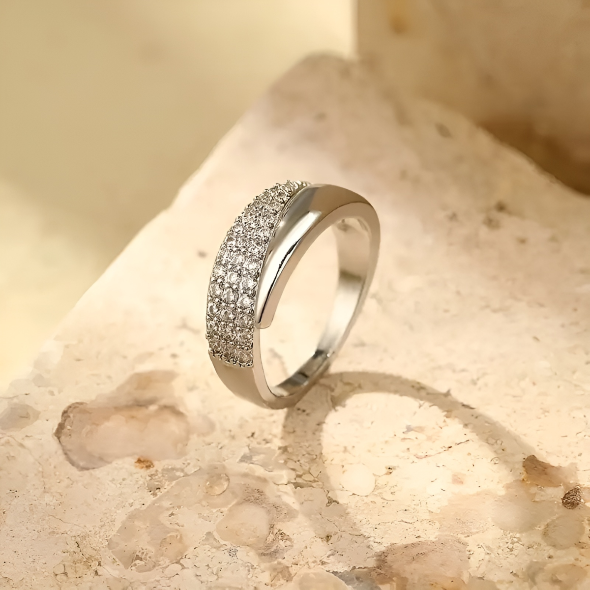Élodie™ | Anillo elegante, cómodo y atemporal, de estilo femenino